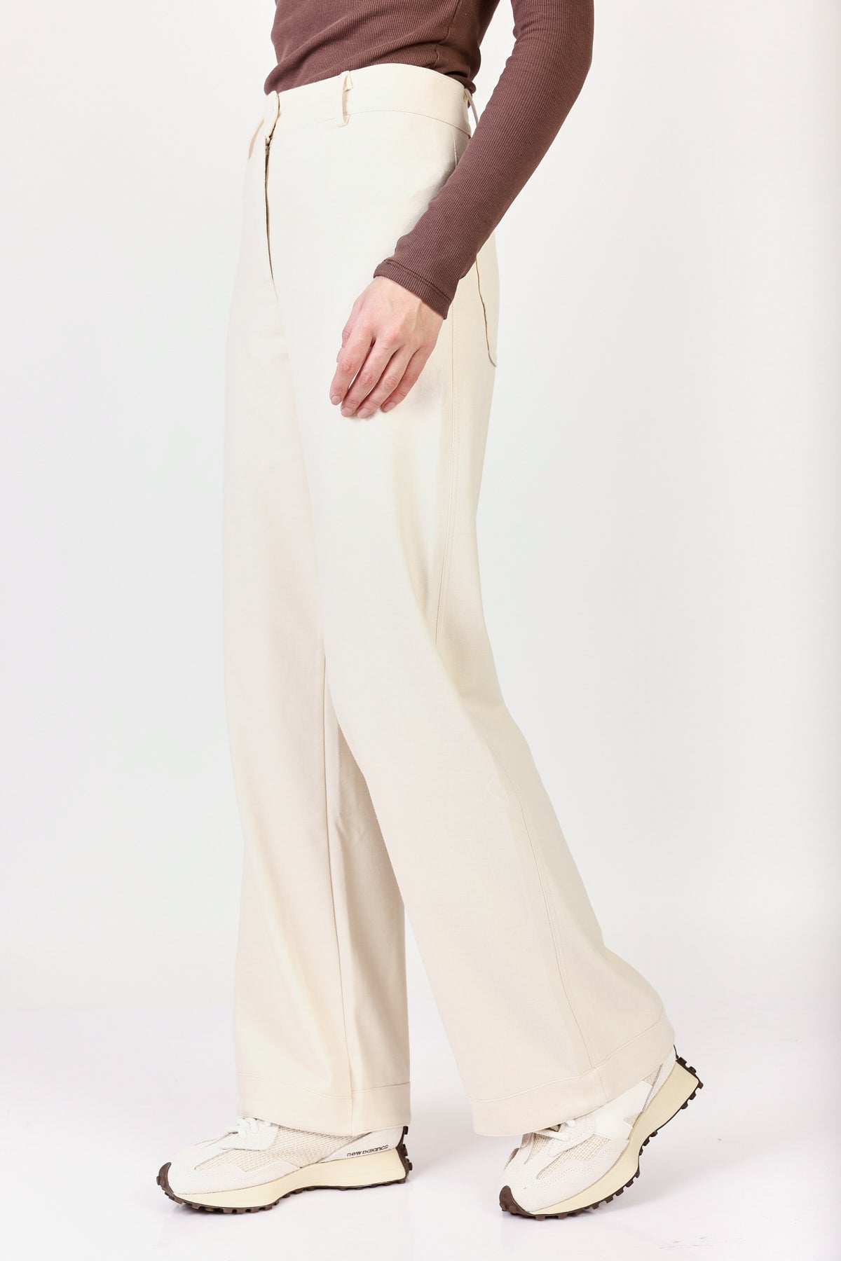 מכנסי Carla Wide Leg בצבע בז'