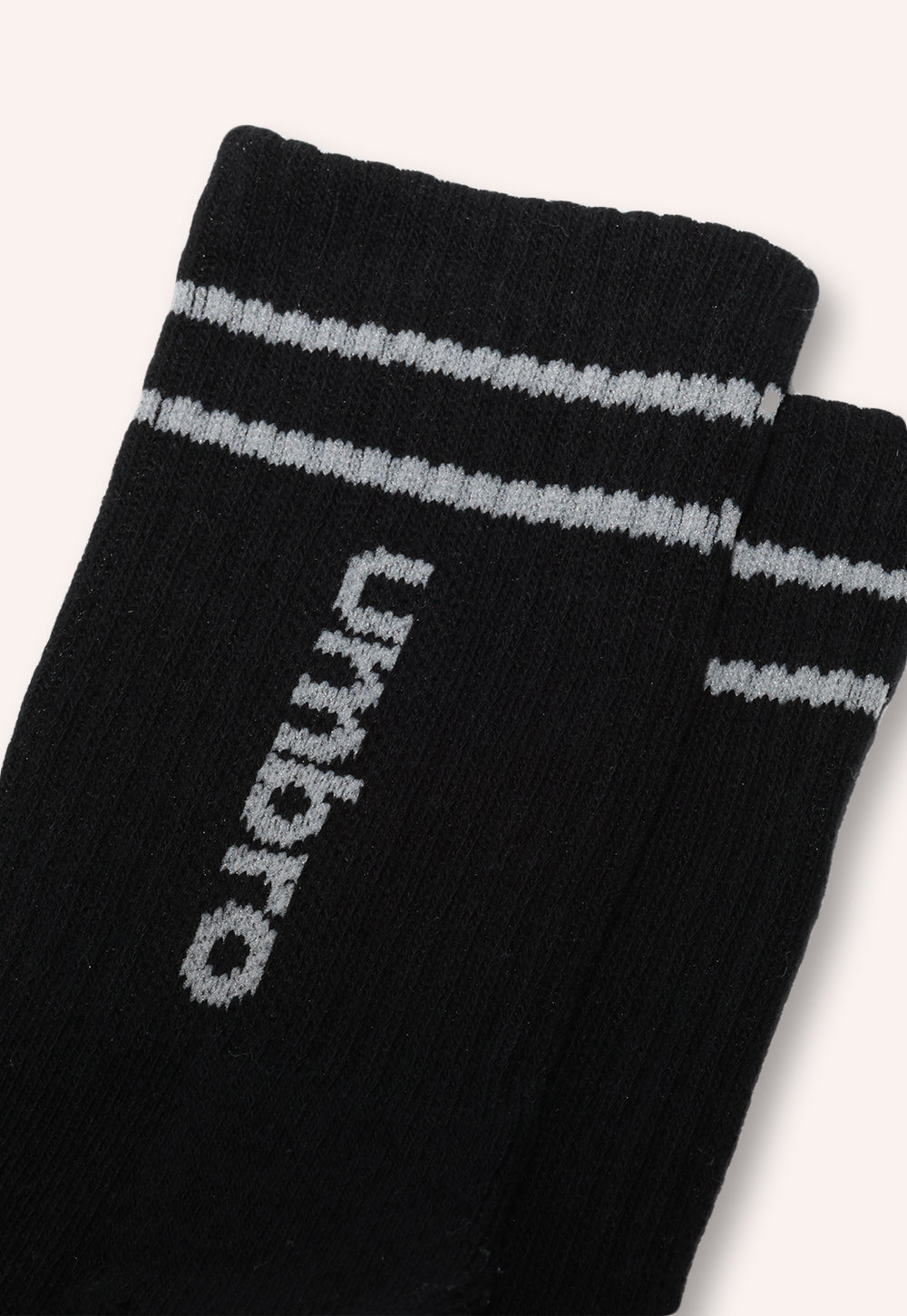 מארז 3 זוגות גרבי ספורט חצי טרי לגברים בצבע שחור – מידה 41–46