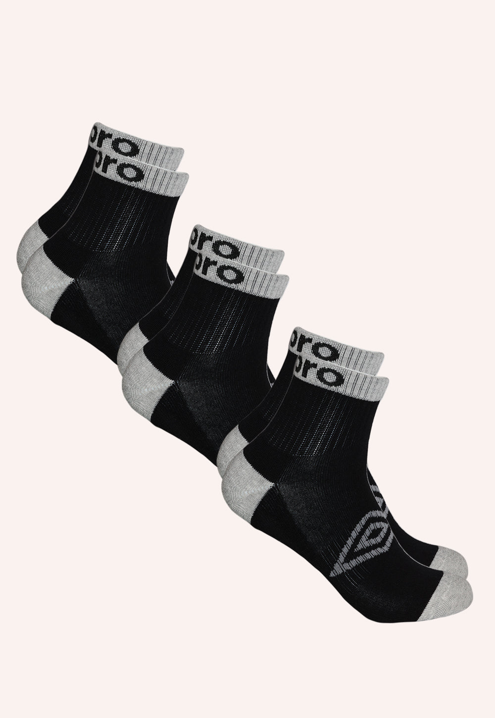 מארז 3 זוגות גרבי ספורט לגברים בצבע שחור