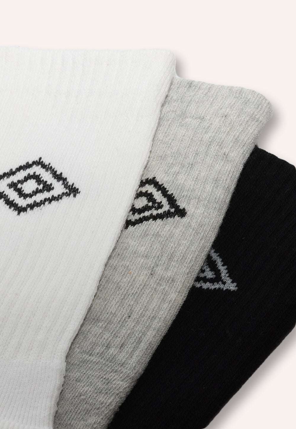 מארז 3 זוגות גרבי ספורט חצי טרי לנוער בצבעים – מידה 35–41