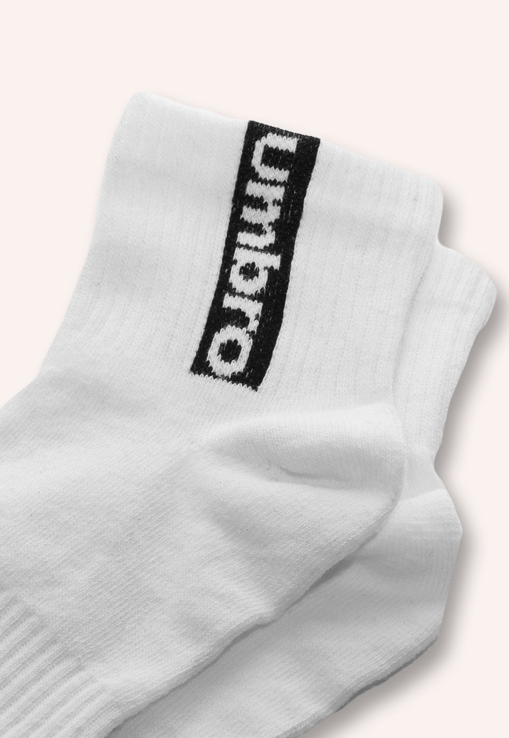 מארז 3 זוגות גרביים רבע אורך לנשים בצבע לבן – מידה 35–41