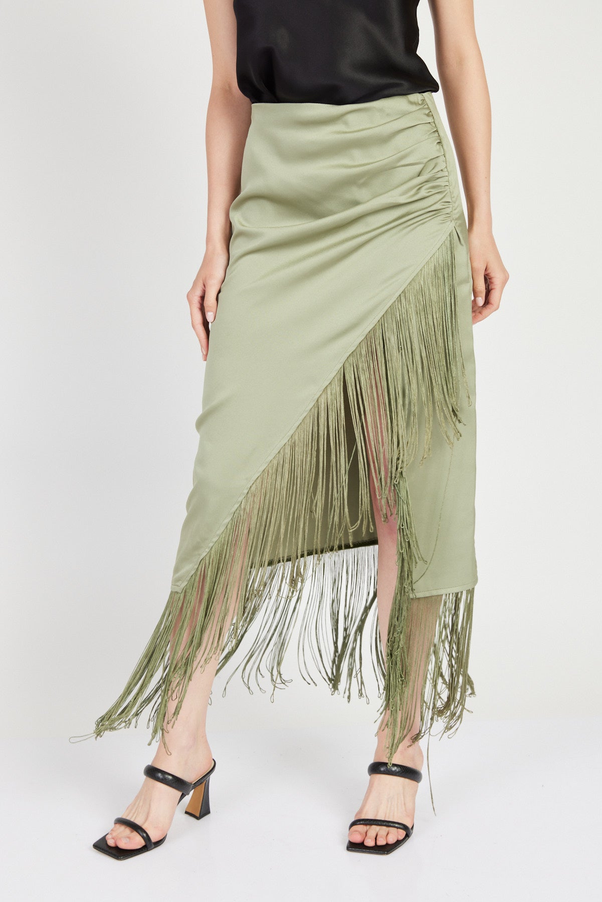 חצאית פראו פרנזים בצבע ירוק