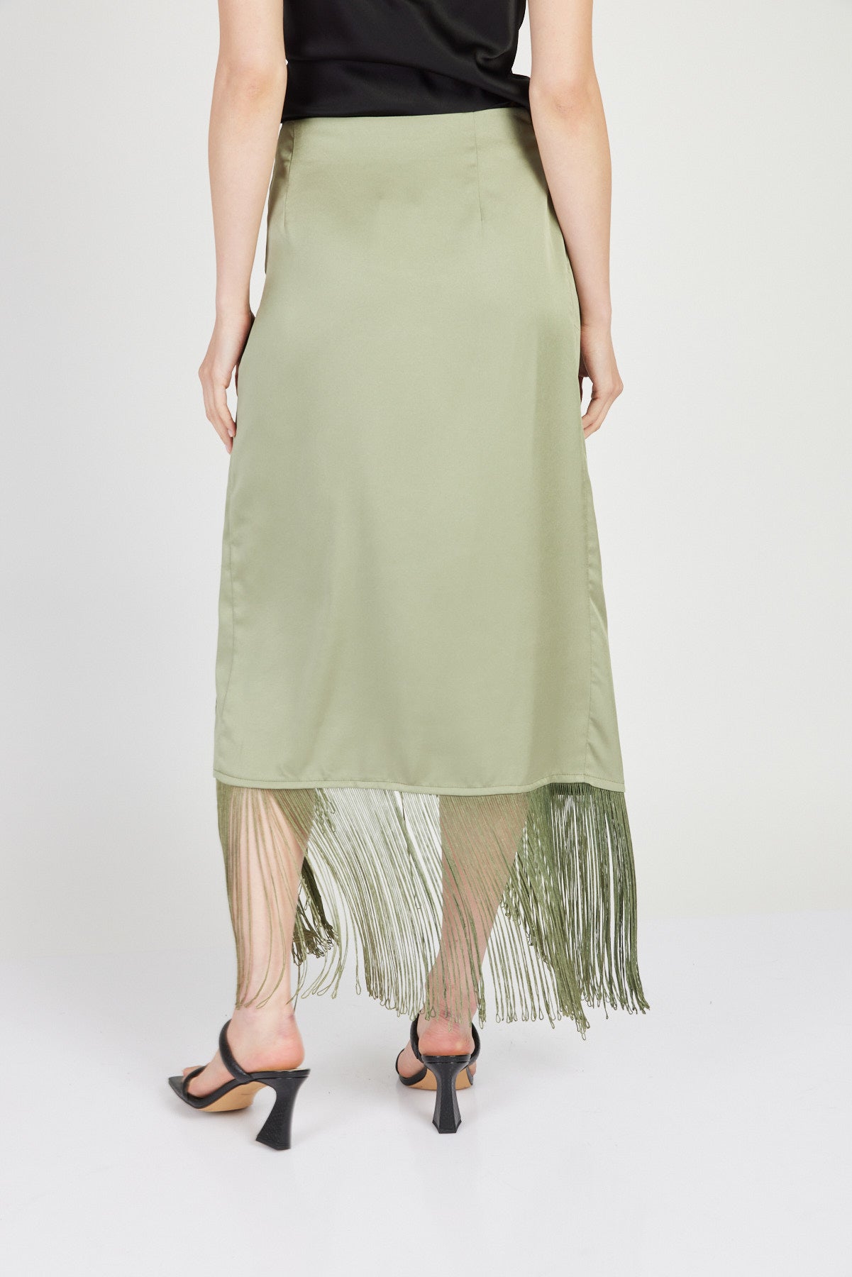 חצאית פראו פרנזים בצבע ירוק