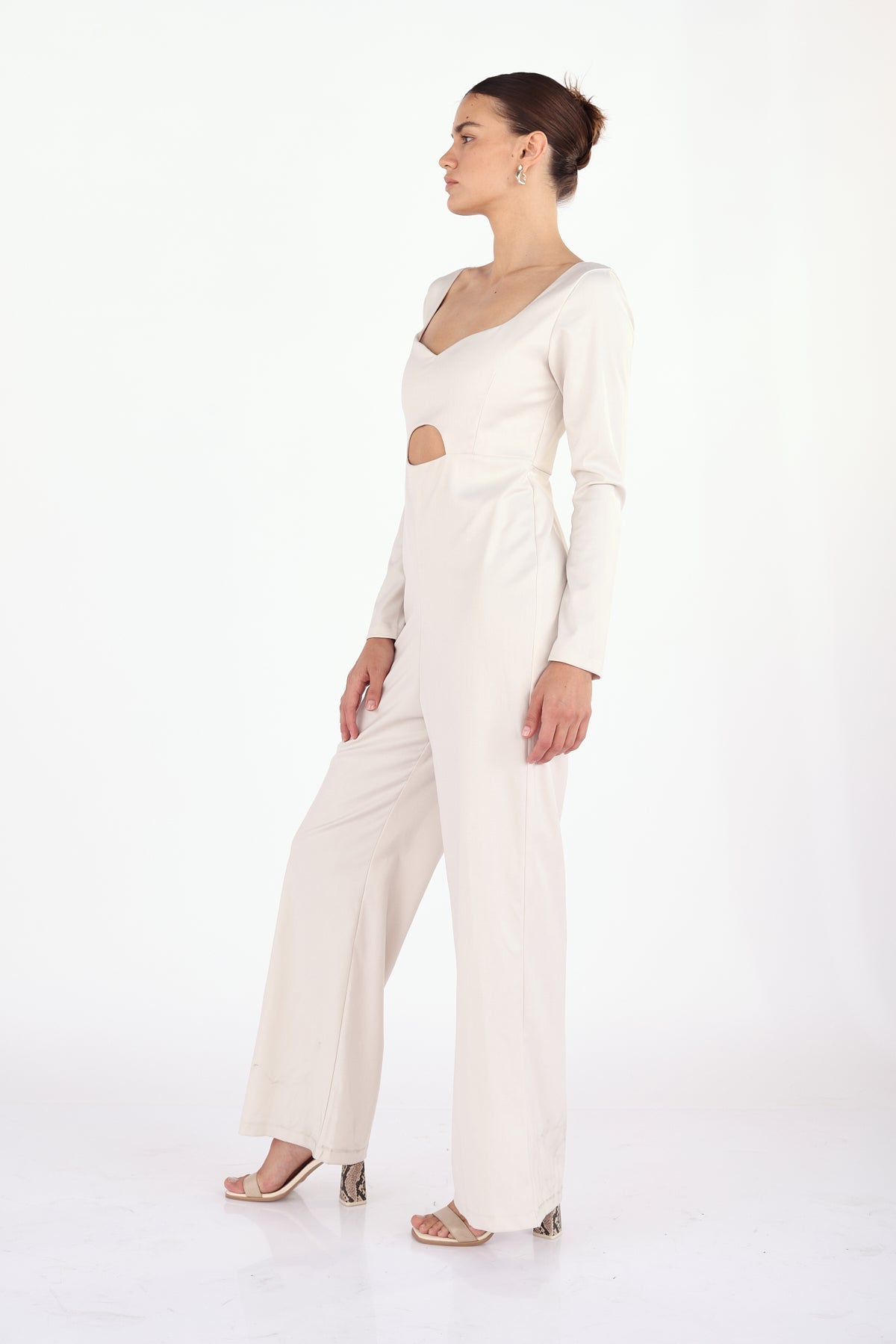 אוברול ניקול בצבע אבן