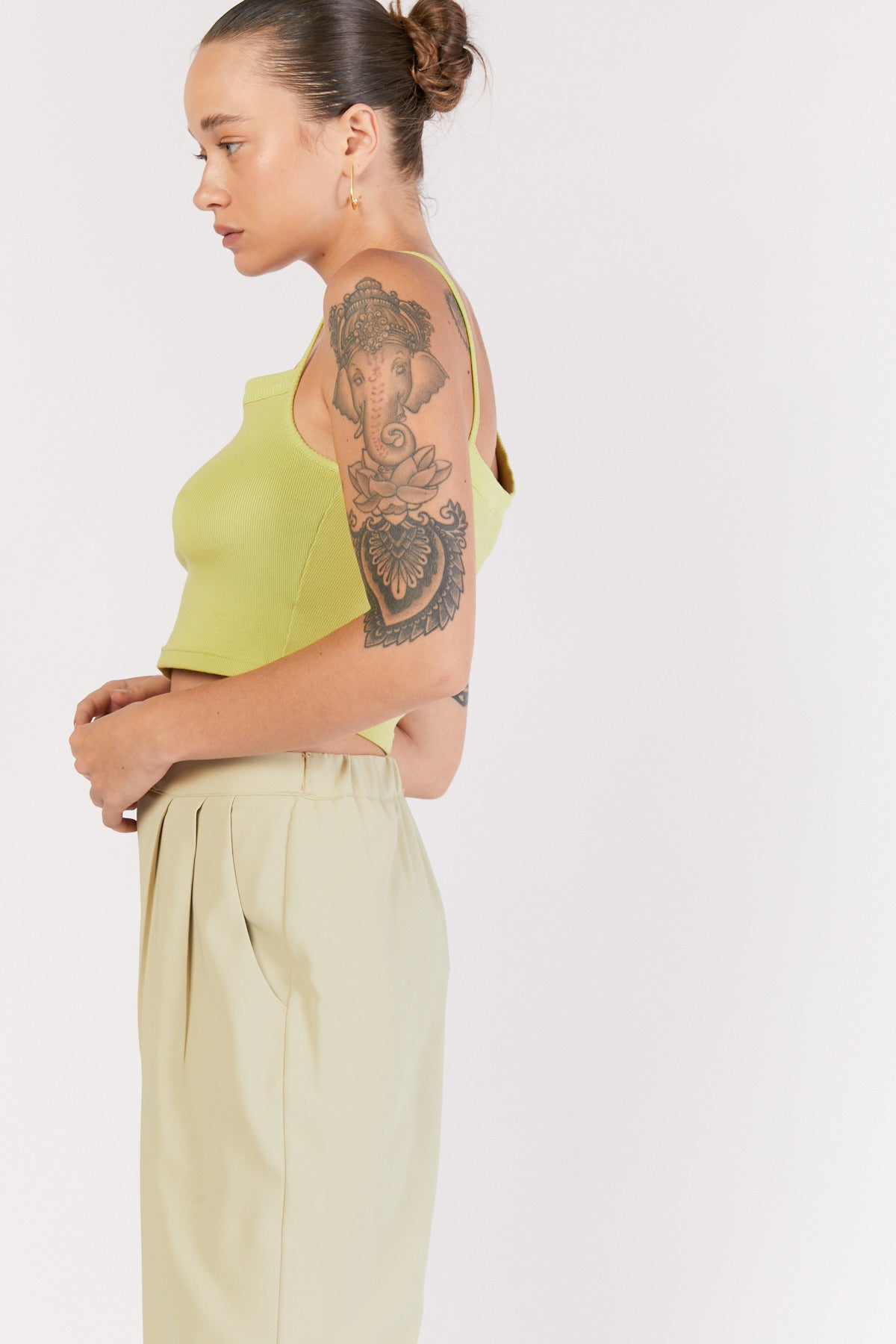 גופיית נומרו 15 בצבע ירוק