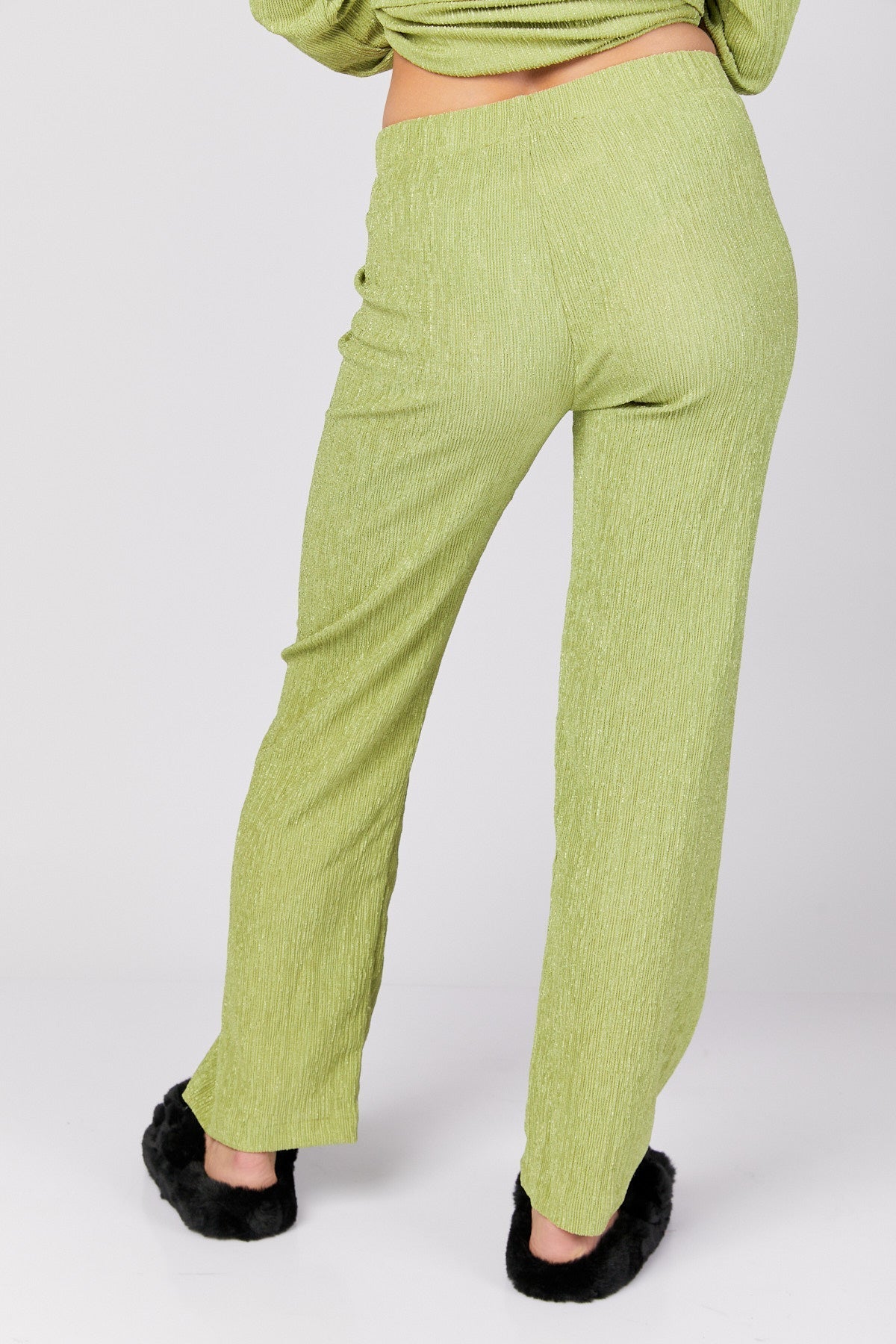 מכנסי אבו דאבי בצבע ירוק