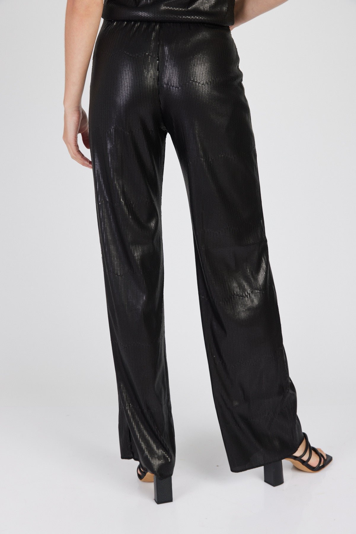 מכנסי פאייטים ויאנה בצבע שחור