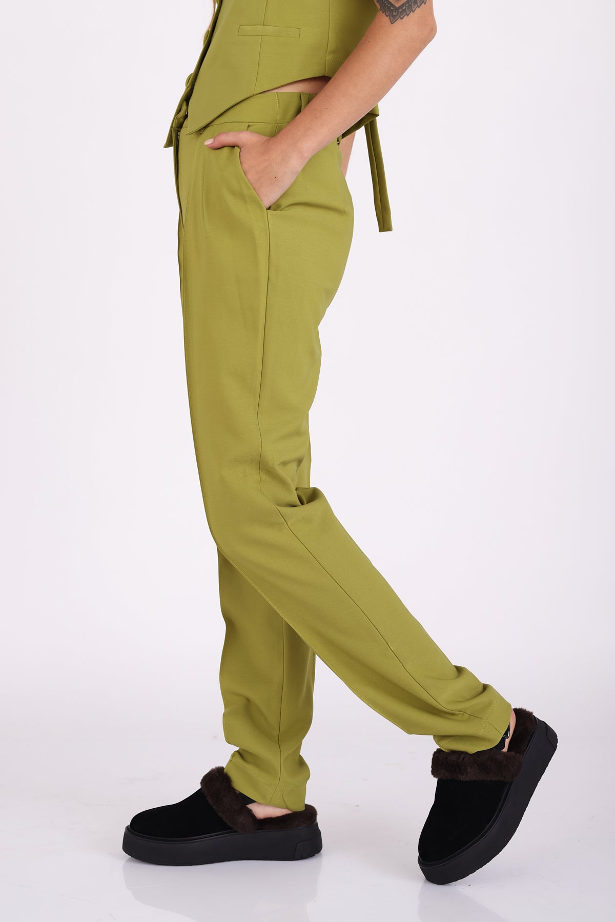 מכנסי גרסון בצבע ירוק