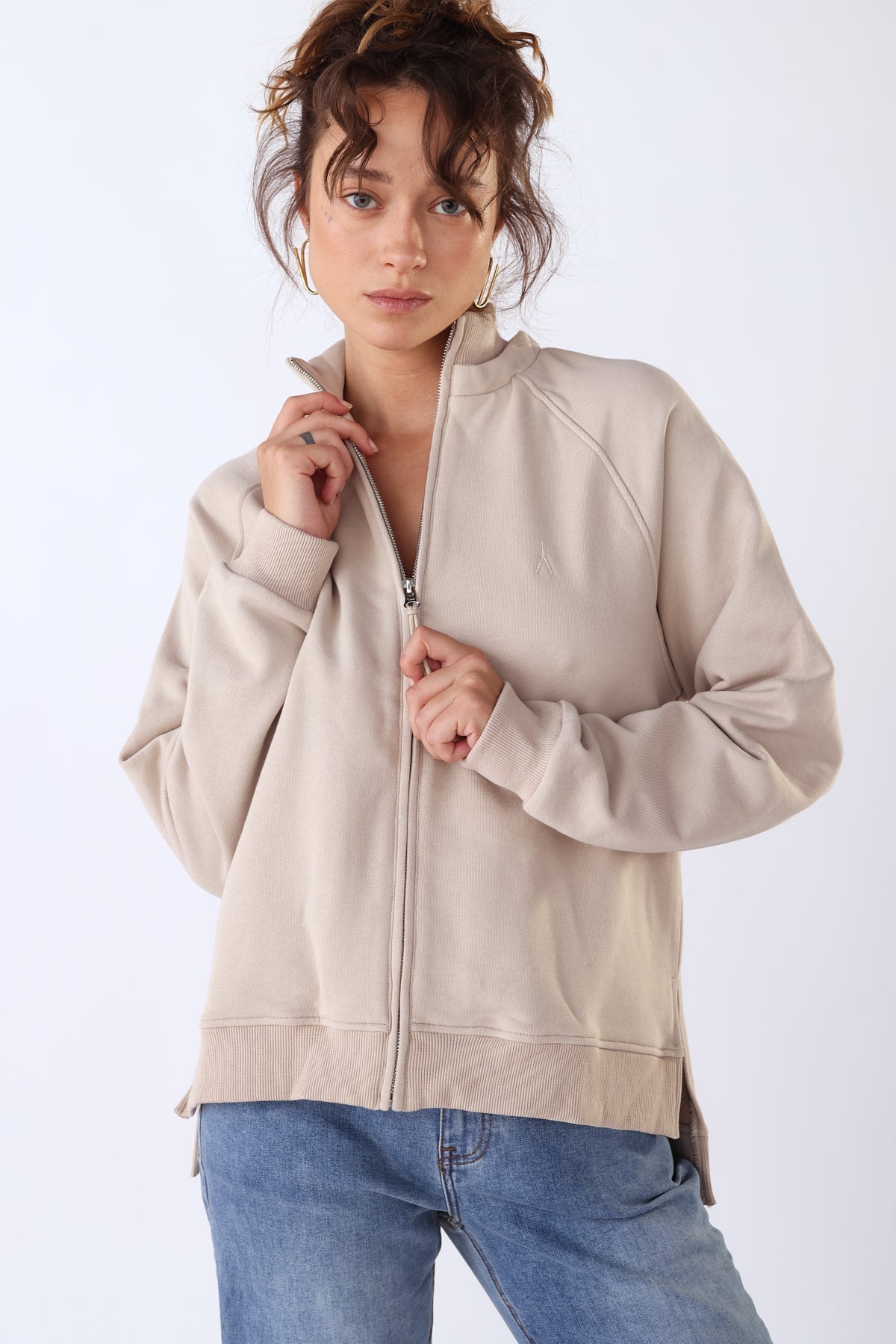 סווטשירט נומרו 12 בצבע אבן