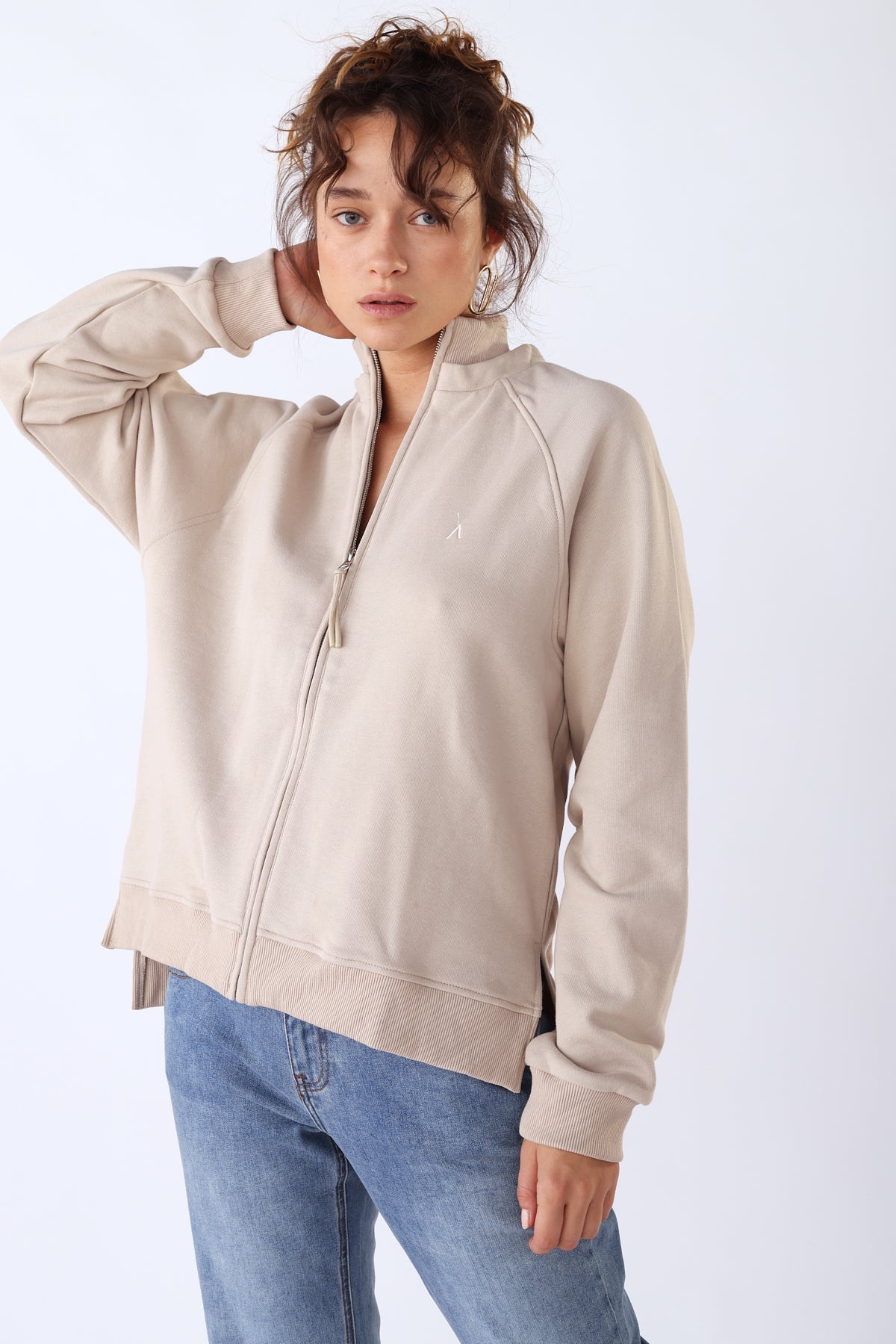 סווטשירט נומרו 12 בצבע אבן