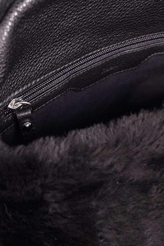 תיק קייט בצבע שחור