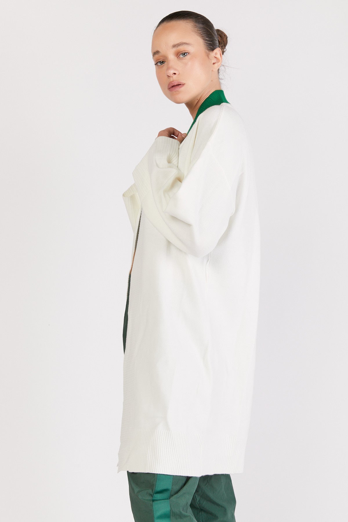 ג'קט סנואו בצבע קרם/ירוק