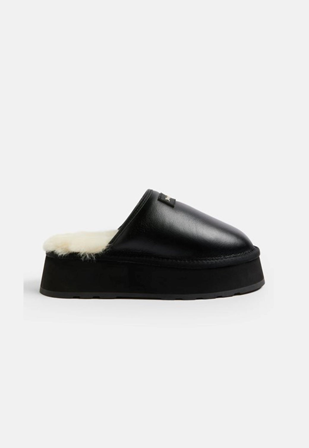 בצבע שחור CAGGIE SHEEPSKIN נעלי - Juicy Couture