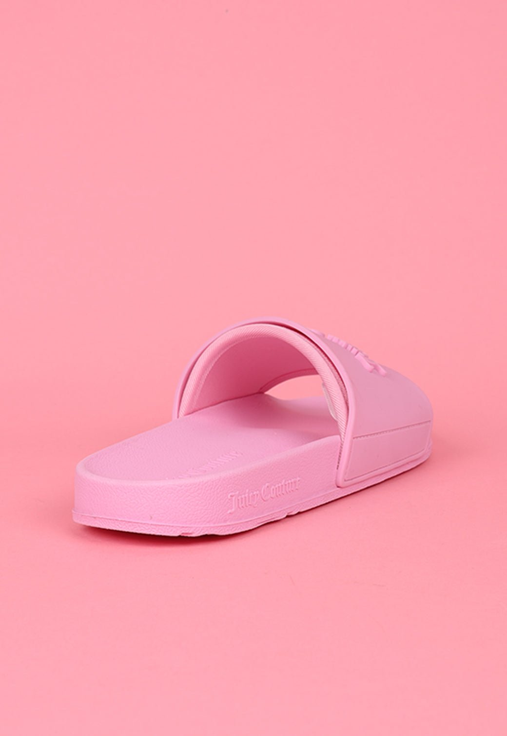 כפכפי סלייד עם לוגו סיליקון לנשים - Juicy Couture