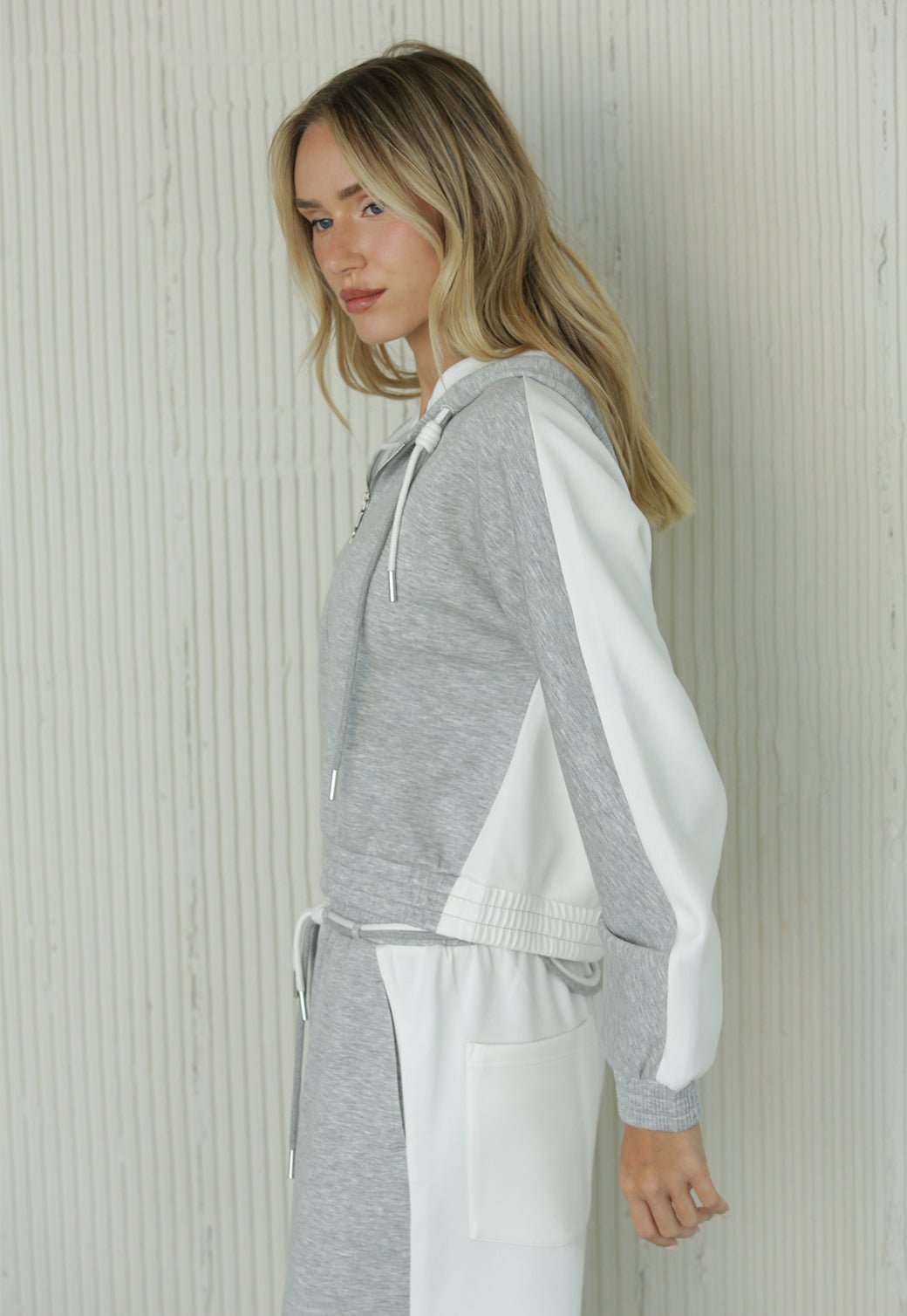 קפוצ'ון קרופ לנשים LAUREN באפור - Steve Madden