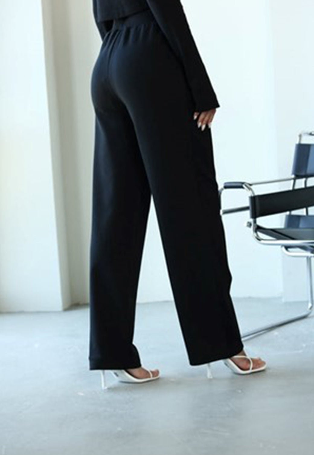 מכנסים בגזרה ישרה ALASKA בשחור - Steve Madden