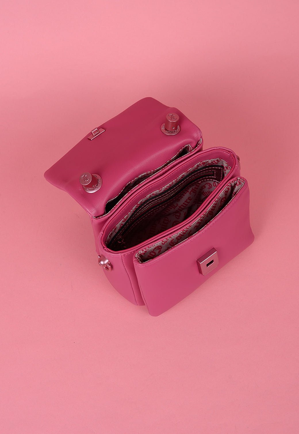 תיק קטן קרוסבודי בסגירת מעטפה - Juicy Couture