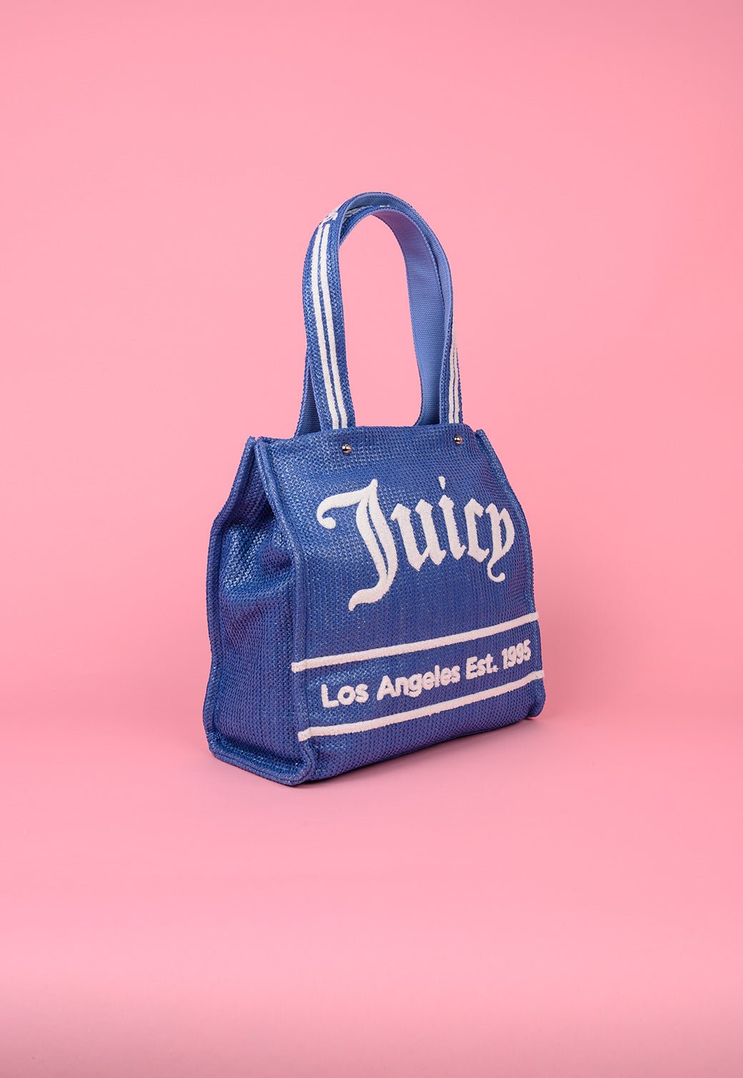 תיק שופינג גדול עם מגה לוגו מבד רפיה - Juicy Couture